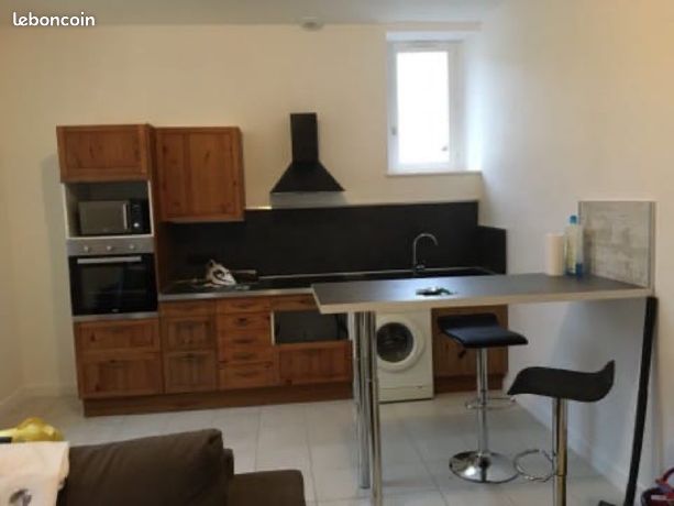 Appartement T2 centre ville Sens