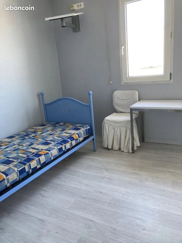 Appartement 1 pièce 15 m² · à Calais · 15 m² · 400 €/mois