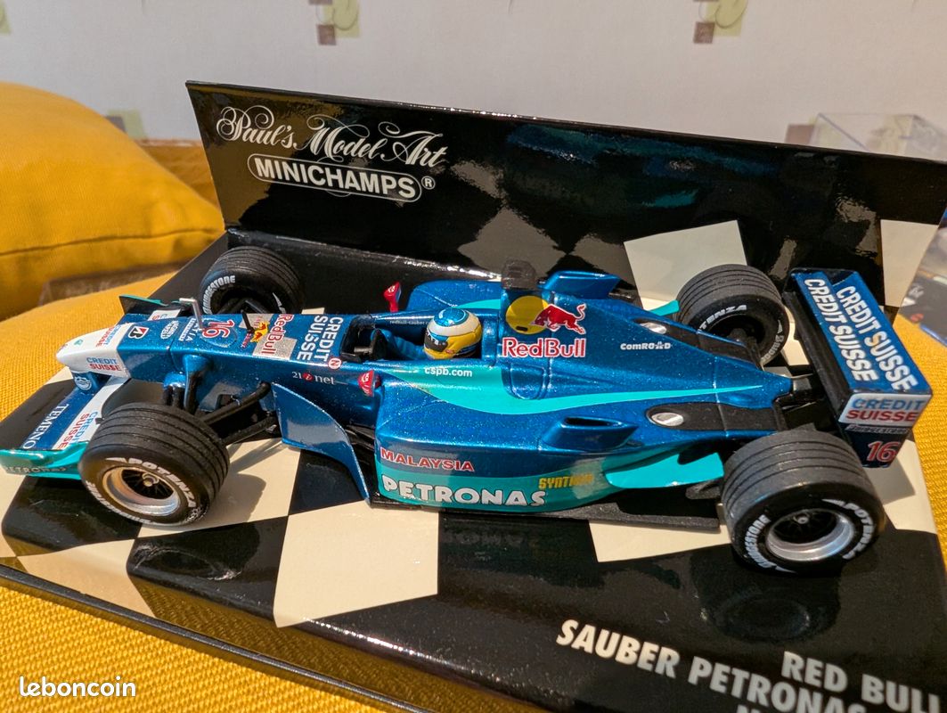 Minichamps F1 Sauber Petronas C21 2002 Heidfeld - 1/18 - Modèle D'expo Sans Boîte