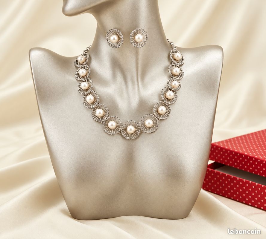 Magnifique parure Lusitana en acier inoxydable – Perles blanches (image 1)