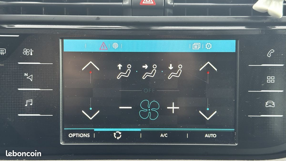 Citroen C4 PICASSO PURETECH 130CH FEEL S&S EAT6 (image 18)