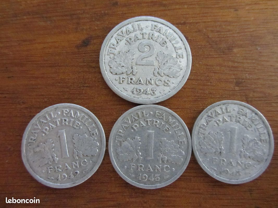 10 centimes Etat Français 1943 de qualité n°2725