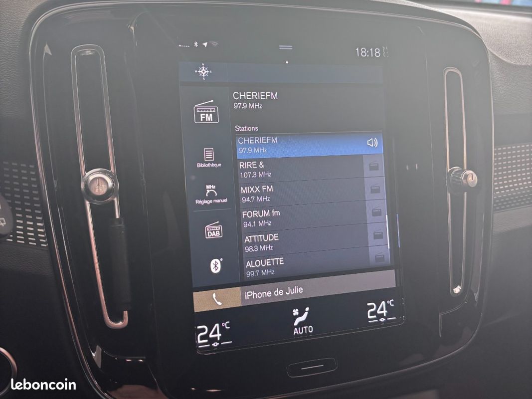 VOLVO XC40 T5 Recharge 180+82 ch DCT7 R-Design (image 30)