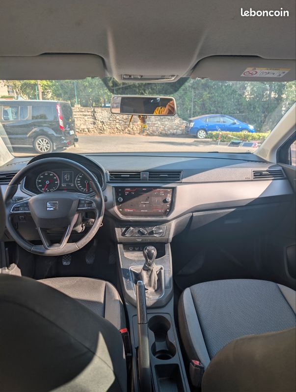 Vente Seat Ibiza Noire 4 cv 75 din 2018 / idéal jeune conducteur (image 3)