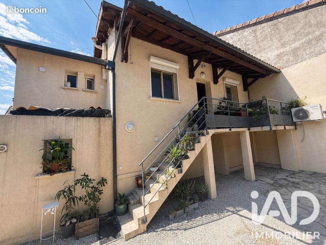 Maison 5 pièces 126 m² · à Nîmes · 126 m² · 314 000 €