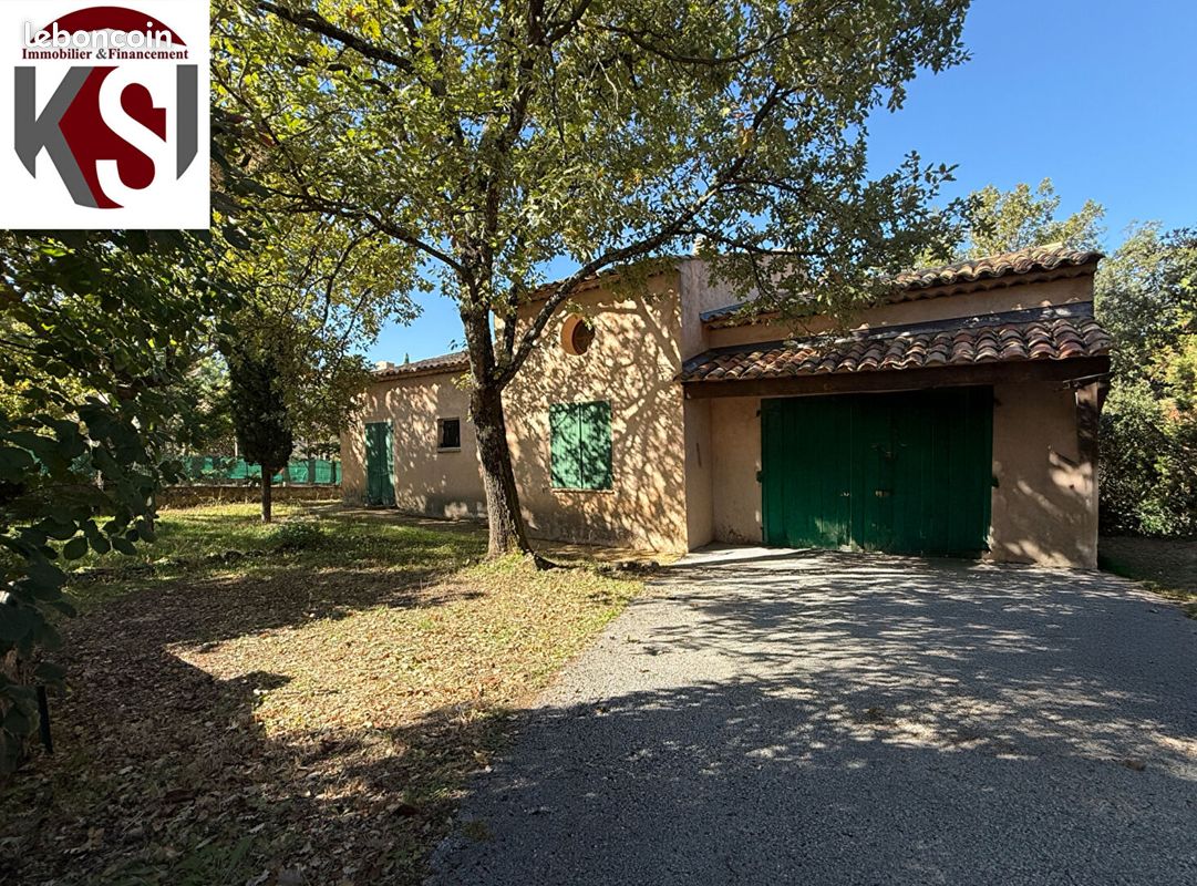 Maison 5 pièces 120 m² · à Nans-les-Pins · 120 m² · 165 000 €