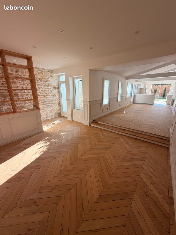 Maison 4 pièces 112 m² · à Rochefort · 112 m² · 325 000 €