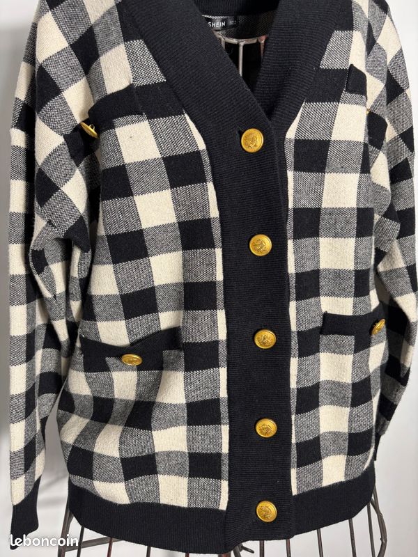 Veste/pull a carreaux shein - taille M (image 4)