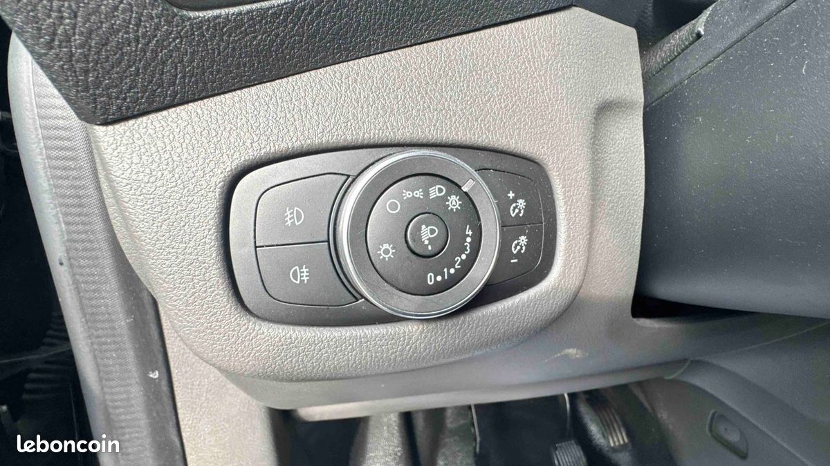 Ford transit connect fgn l1 1.0e100 e85 s&s trend business nav (image 13)
