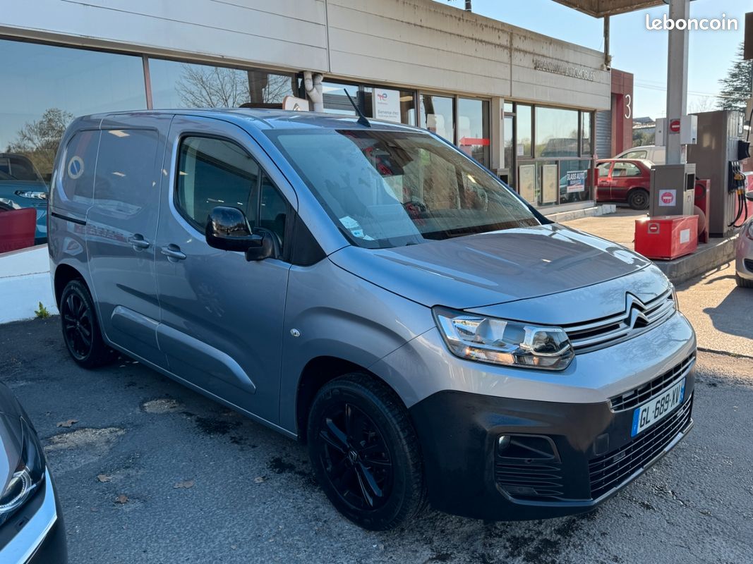Citroen Berlingo Van M 650kg BlueHDi 100 Club / GPS + CAMERA (image 2)
