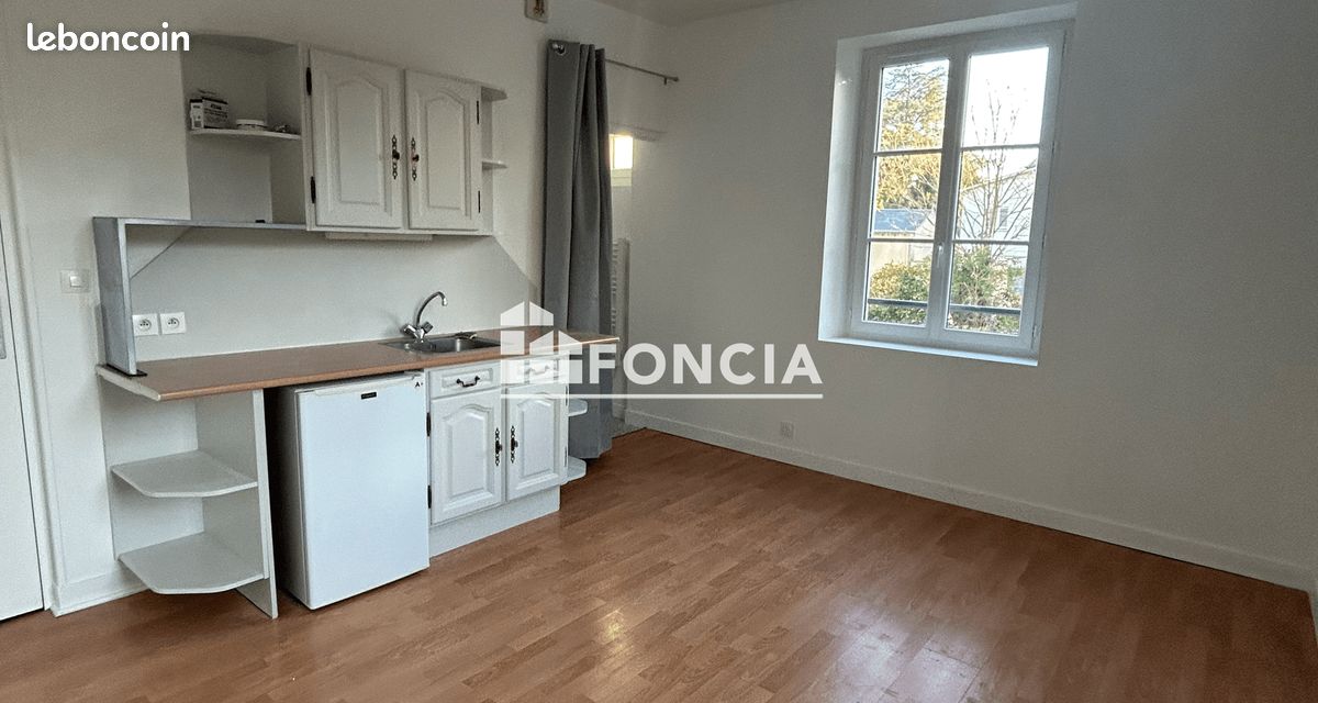 Appartement 1 pièce 18 m² · à Orléans · 18 m² · 383 €/mois