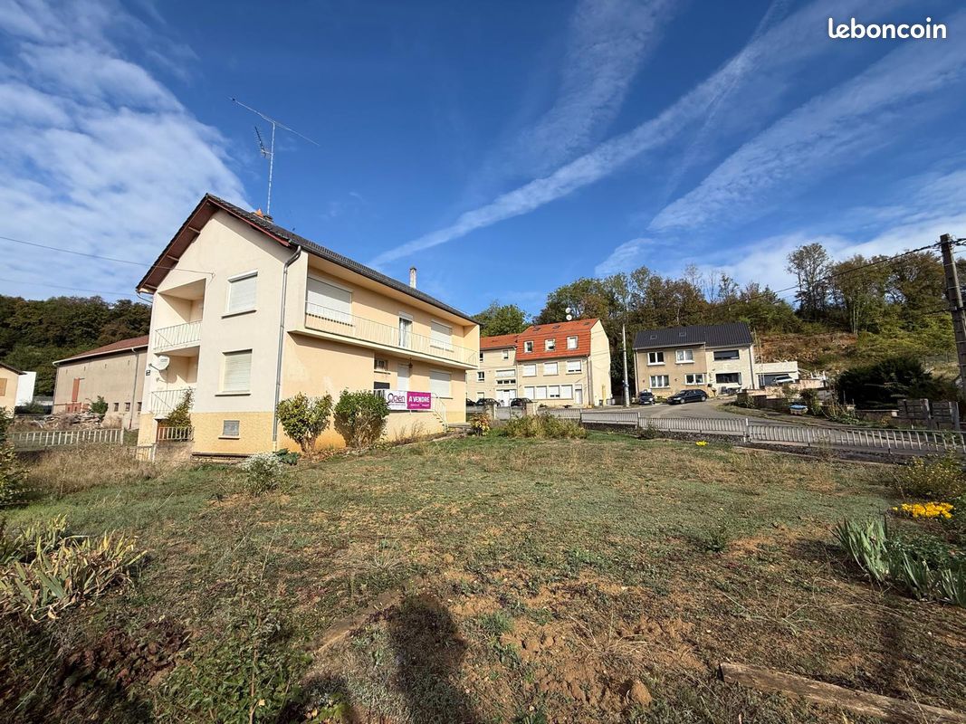 Maison 7 pièces 199 m² · à Escherange · 199 m² · 366 000 €