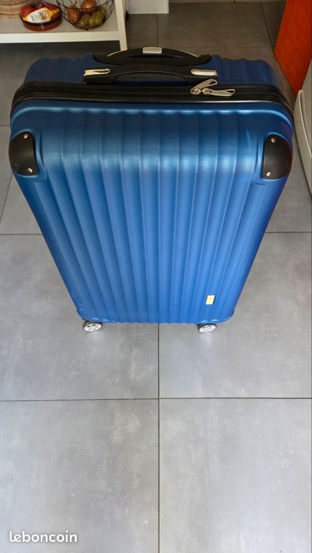 Valise (image 1)
