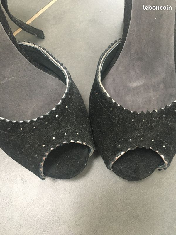 Salomés à talons 39 Soft Grey état neuf (image 3)
