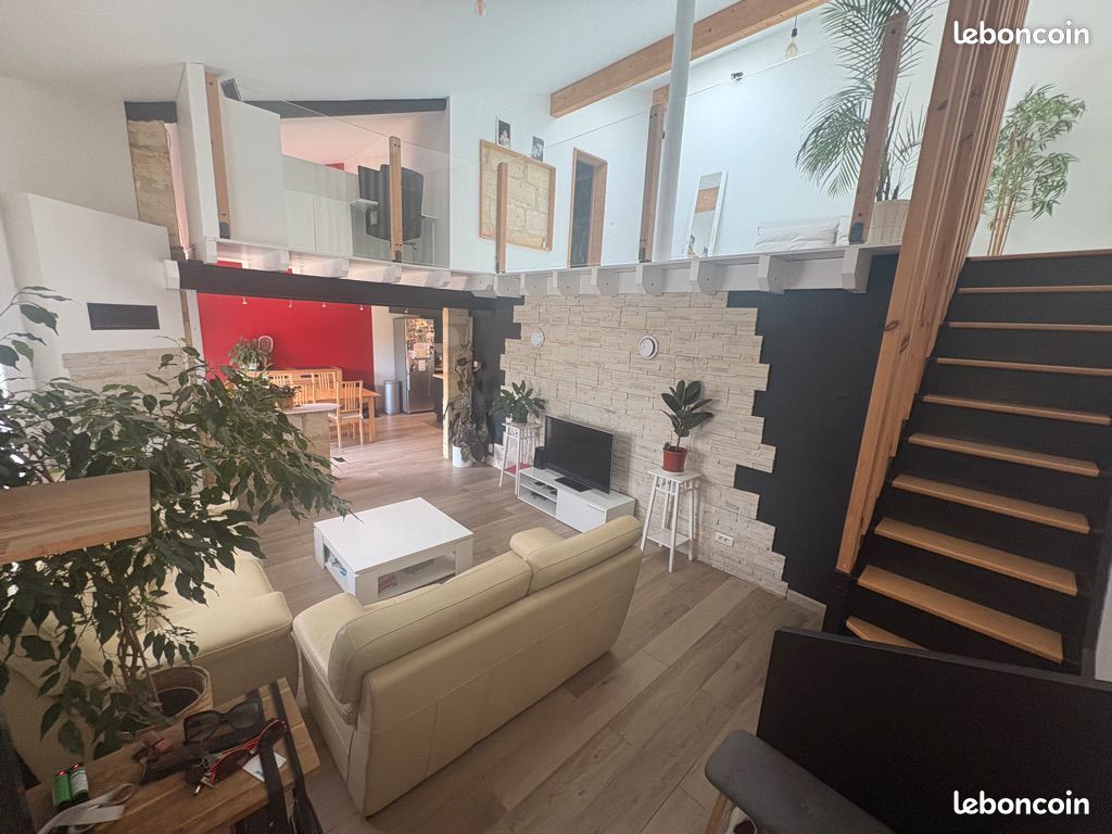 Maison 6 pièces 152 m² · à Talence · 152 m² · 2 400 €/mois