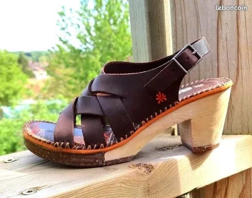 Art sandales mules sandalettes sabots bois taille 36 très bon état
