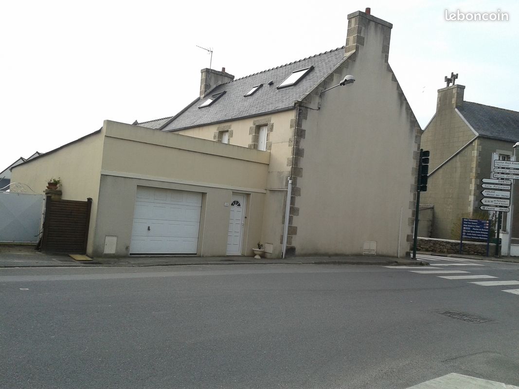 Maison 6 pièces 180 m² · à Roscoff · 180 m² · 1 200 €