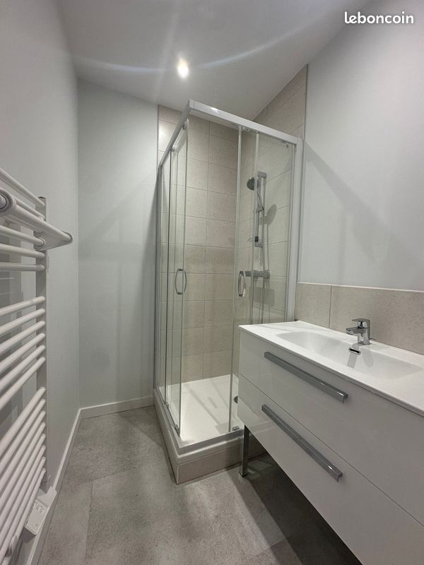 Appartement a louer tassin-la-demi-lune - 3 pièce(s) - 65 m2 - Surfyn