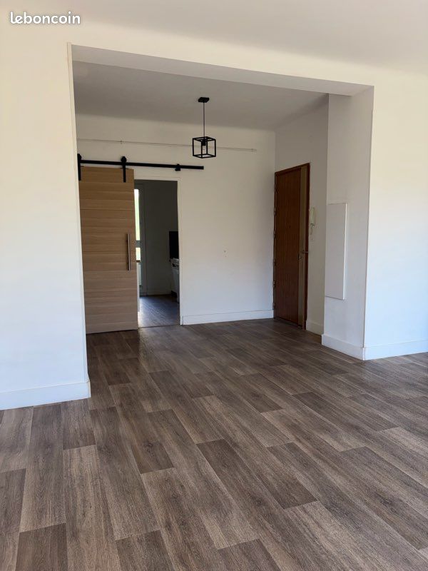Appartement 4 pièces 77 m² · à Marseille · 77 m² · 1 360 €/mois