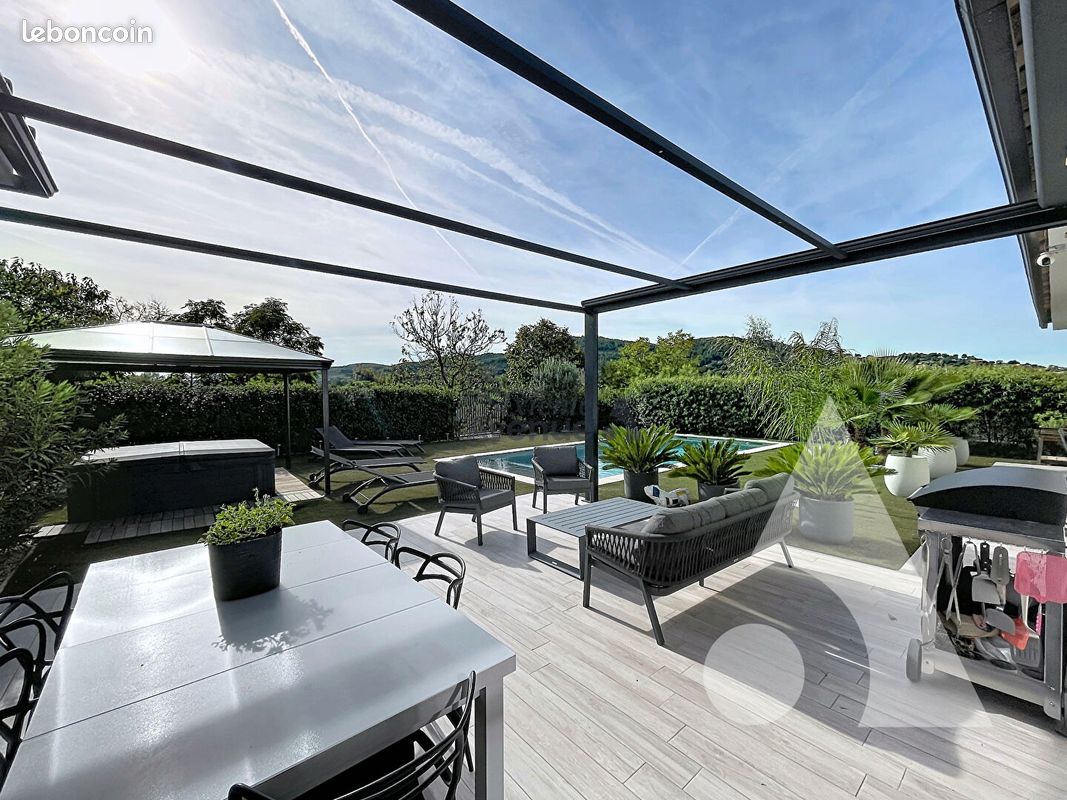 Maison 5 pièces 158 m² · au Beausset · 158 m² · 1 295 000 €