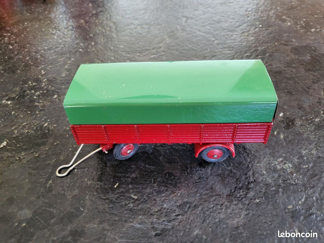 Dinky Toys 70 – Remorque Bâchée En Boîte D’origine – Occasion