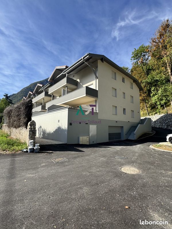 Appartement 4 pièces 90 m² · à Noyarey · 90 m² · 292 000 €