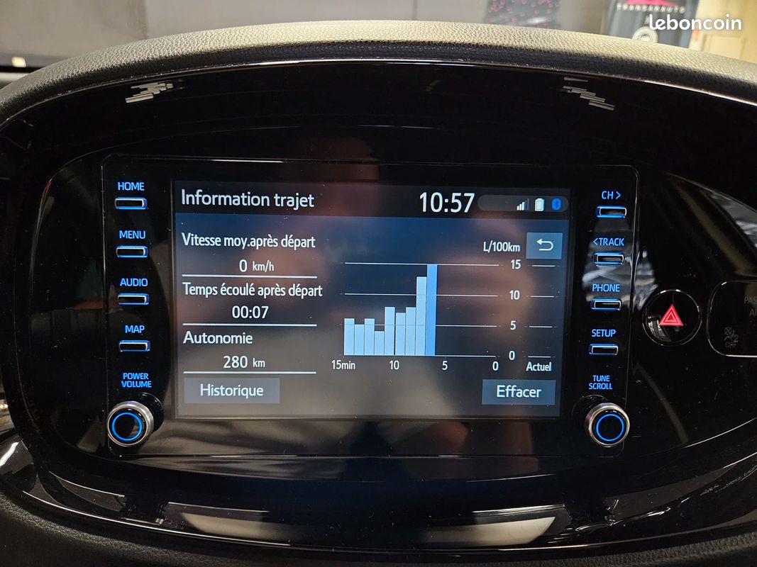 Toyota AYGO X Design 1.0 VVTi 12V 72 cv (image 31)