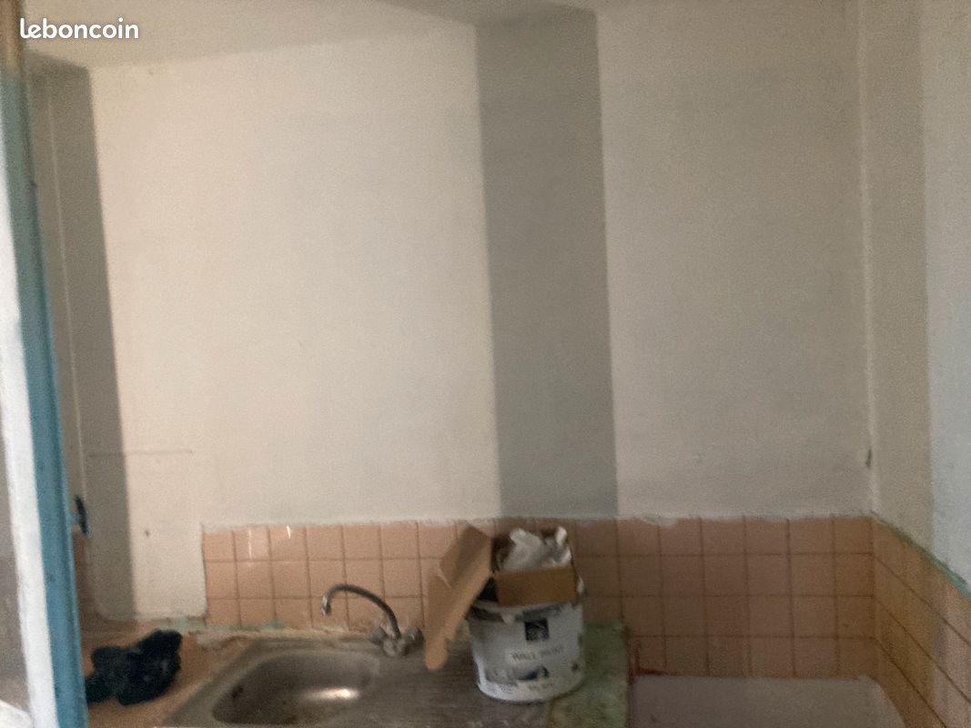 Appartement 1 pièce 30 m² · à Nîmes · 30 m² · 420 €