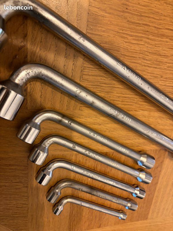 LOT 5 CLÉ A Pipe Facom EUR 20,00 - FR