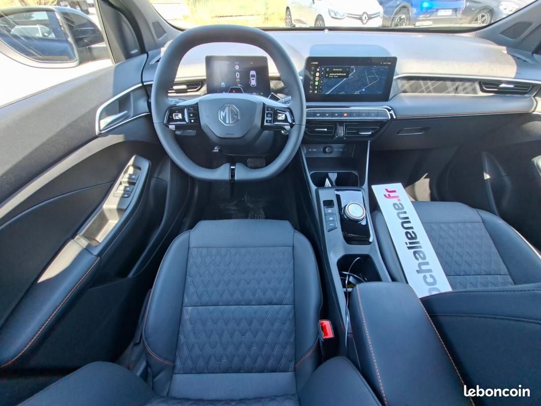 Mg3 1.5 L Hybrid+ 195 ch Luxury (image 8)