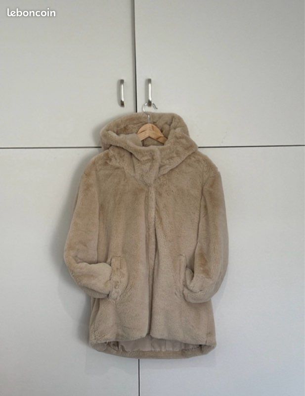 Manteau fausse fourrure (image 2)