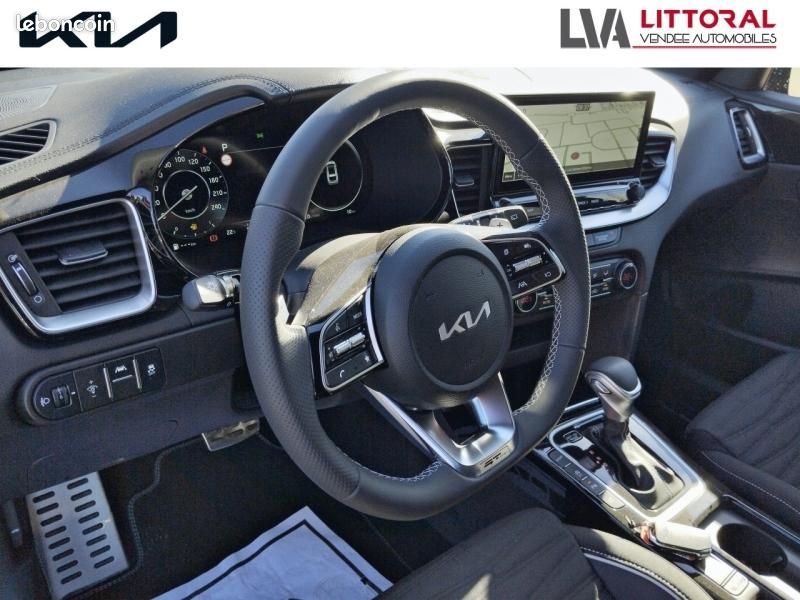 Kia ProCeed 1.5 T-GDi 140ch GT-line DCT7 (image 11)