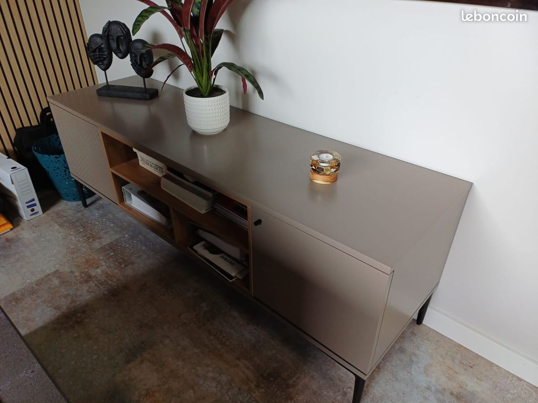Meuble TV laqué taupe CELIO (image 2)