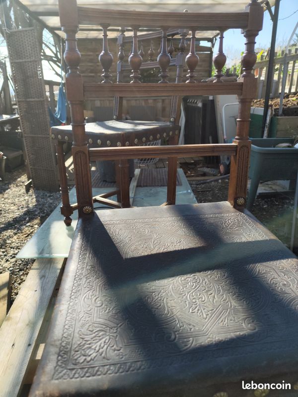 Chaise de 1776 (image 2)