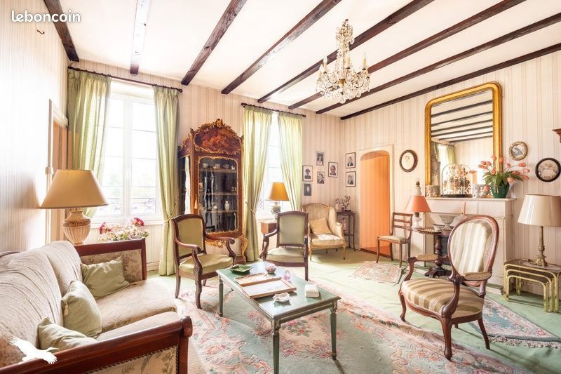 Appartement 6 pièces 140 m² · à Landerneau · 140 m² · 234 300 €