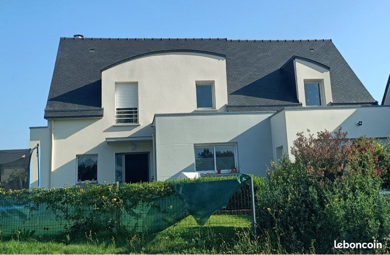 Maison 7 pièces 148 m² · à Corps-Nuds · 148,4 m² · 350 000 €