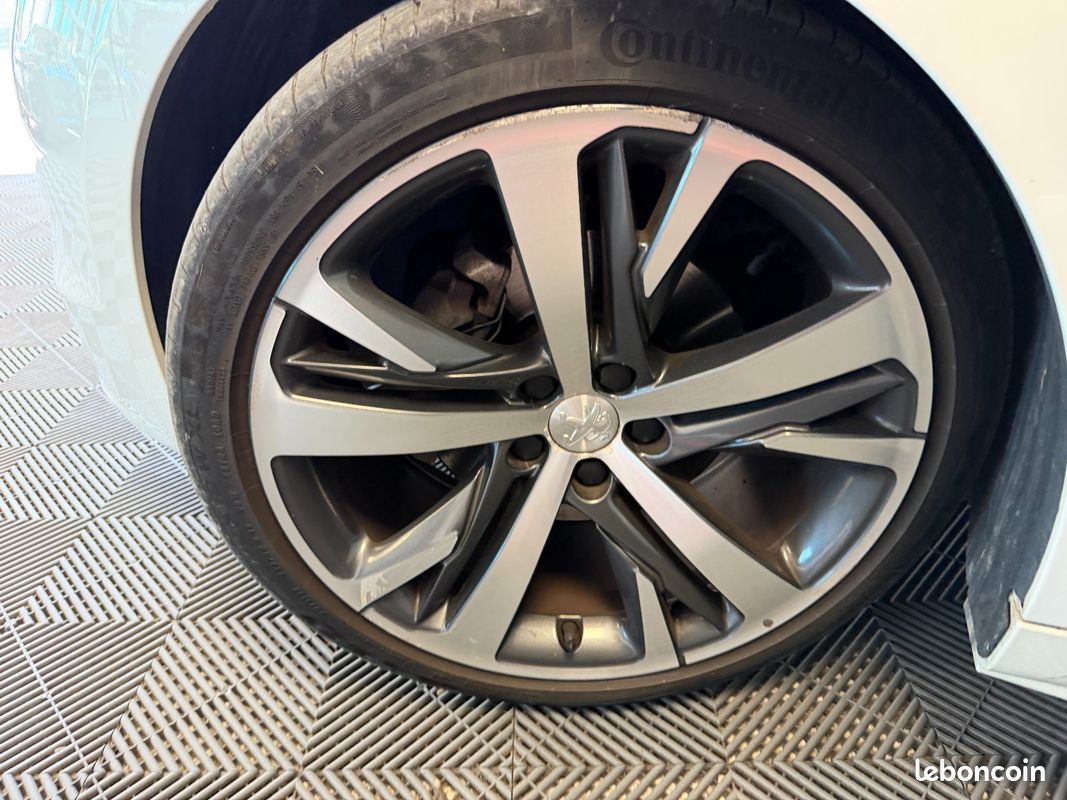 PEUGEOT RCZ 1.6 THP 155ch (image 23)