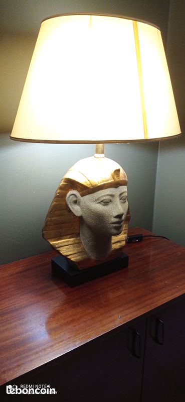 Grande lampe pharaon , ( 70 cm avec l'abat jour ) (image 1)