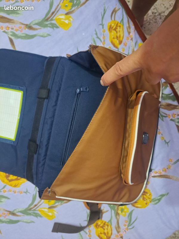 Cartable tann's neuf 35cm avec étiquette (image 3)