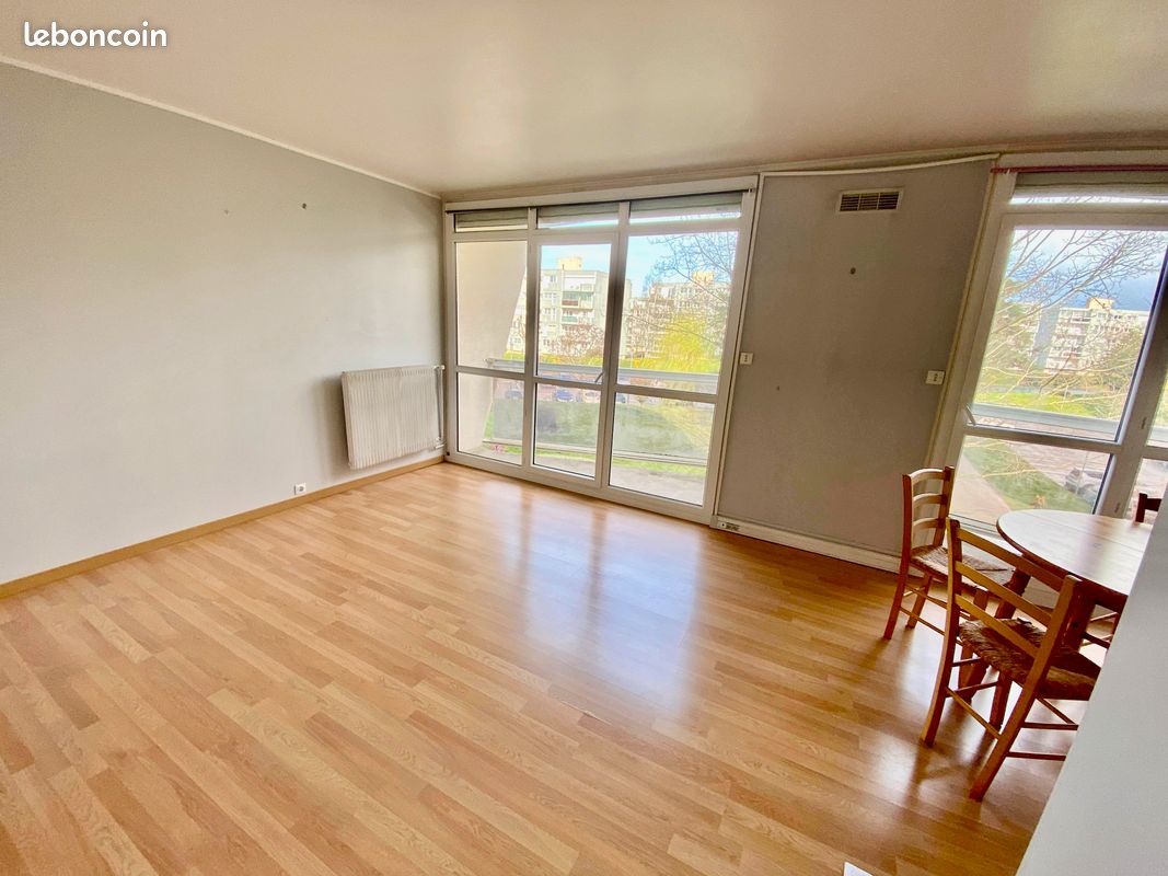 Appartement 1 pièce 31 m² · à Plaisir · 31 m² · 790 €/mois