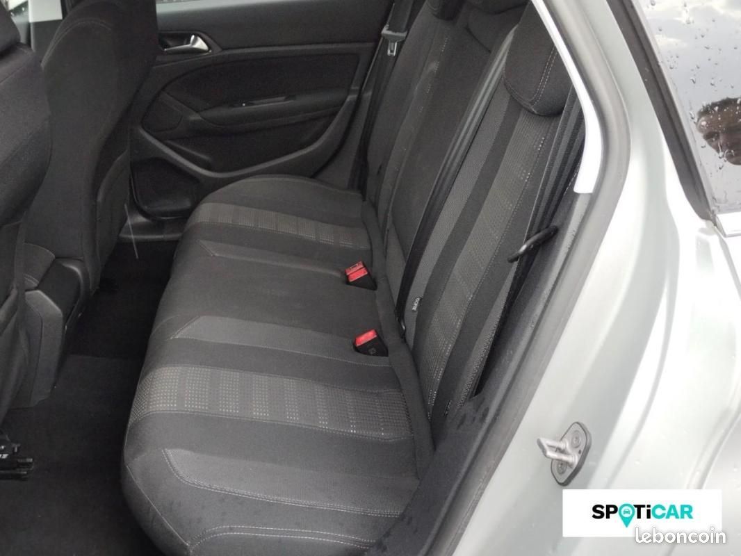 Peugeot 308 SW 1.2 PureTech 130ch S&S EAT6 Allure (image 10)