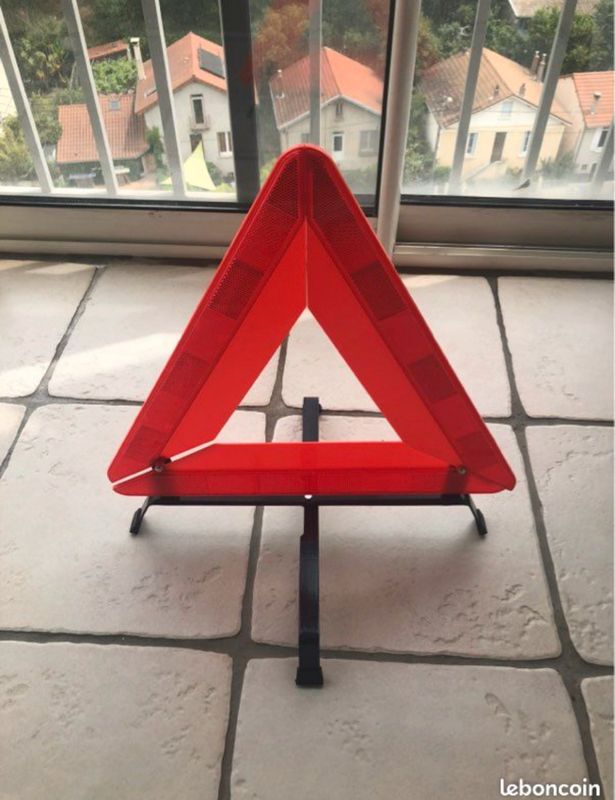 Kit de sécurité Triangle + Gilet