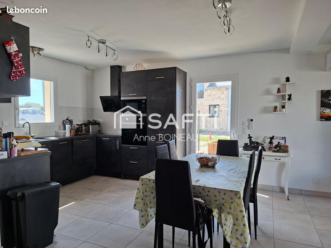 Maison 4 pièces 100 m² · à Saint-Molf · 100 m² · 398 000 €