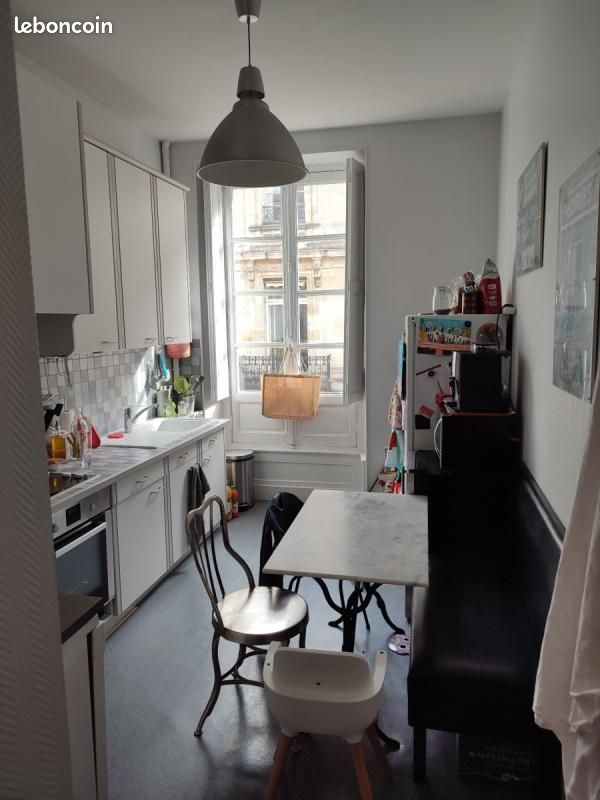 Appartement 3 pièces 83 m² · à Bordeaux · 83 m² · 1 110 €