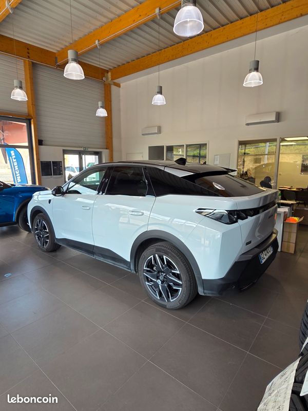 PEUGEOT 3008 1.2 HYBRID 136ch e-dcs6 GT (image 3)