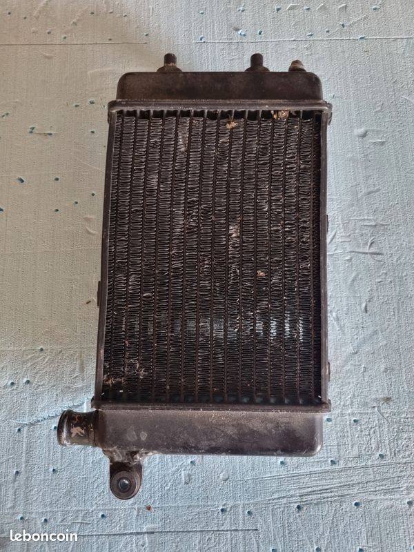 Radiateur gauche & droite aprillia falco 000 (image 2)