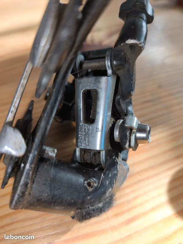 Dérailleur AR Shimano 105 5500 9v - Équipements vélos