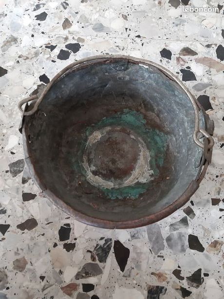 Chaudron en cuivre (image 2)