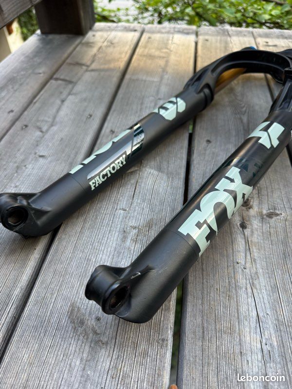 Fox 34 float factory grip X 130mm (image 6)