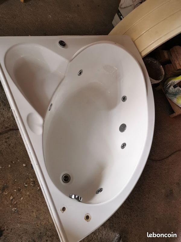 Baignoire balneo à bulles (image 1)
